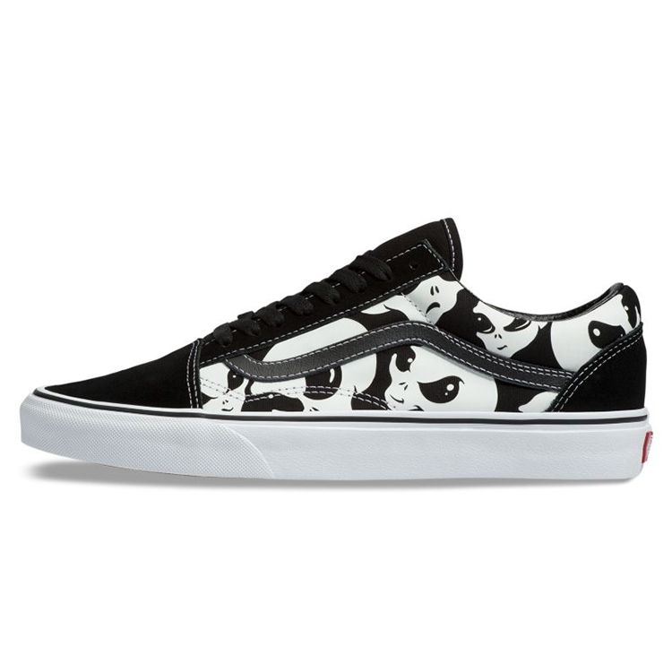 

Кроссовки унисекс Vans Old Skool Alien Ghosts Black True-White VN0A4BV5TB1