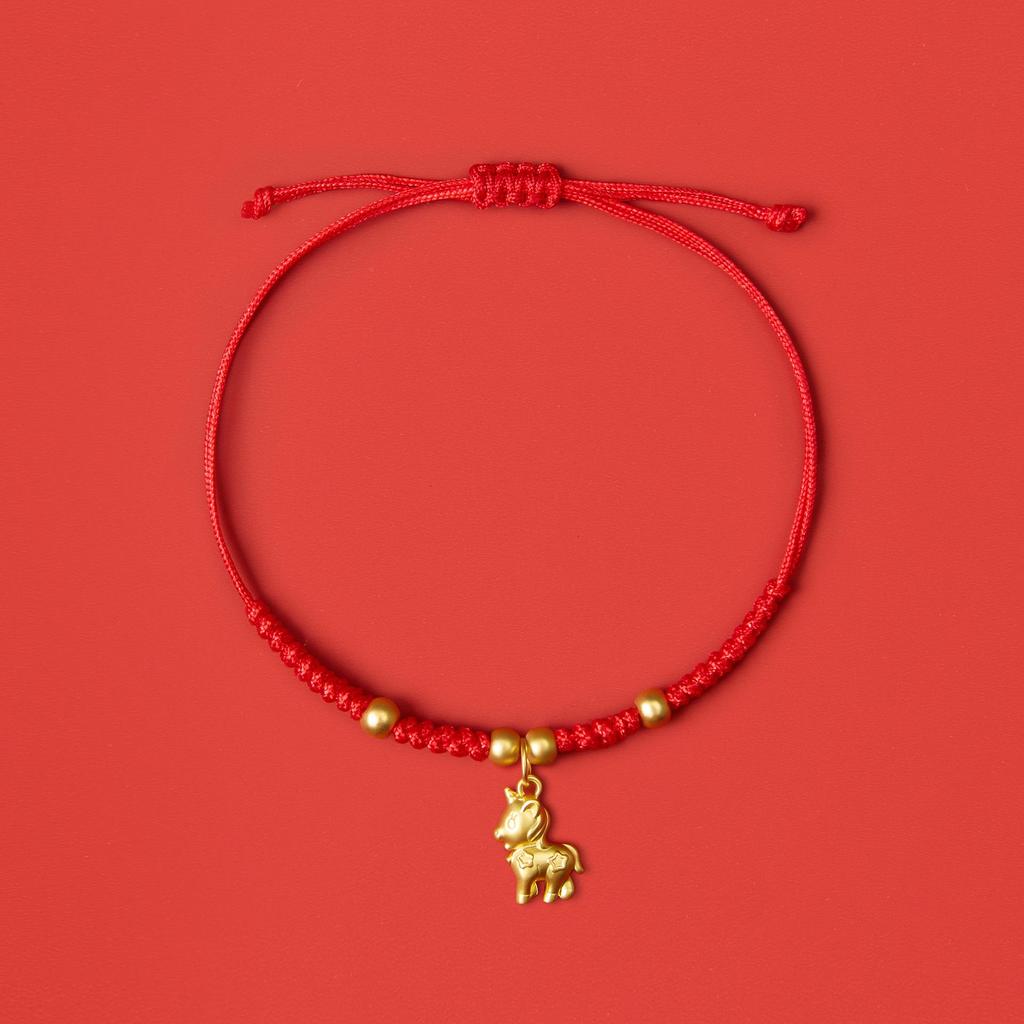 2026 Year of the Horse Red String Bracelet, Handmade Ethnic Style Hand Rope, New Year Charm for Good Fortune.