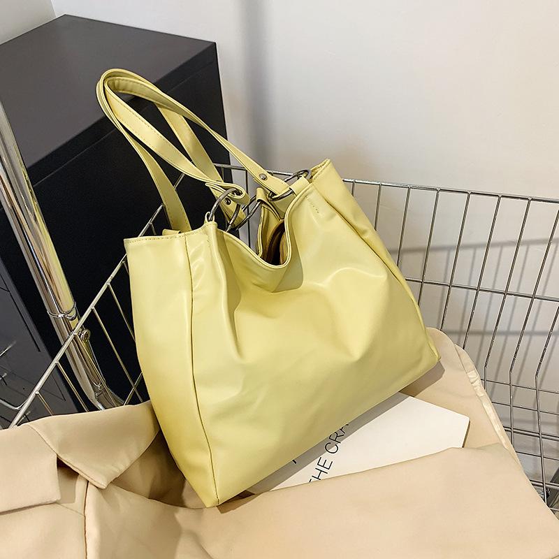 Tasche mit großem Fassungsvermögen für Damen 2025 neue trendige Mode einfache Tragetasche Studentenkurs Umhängetasche