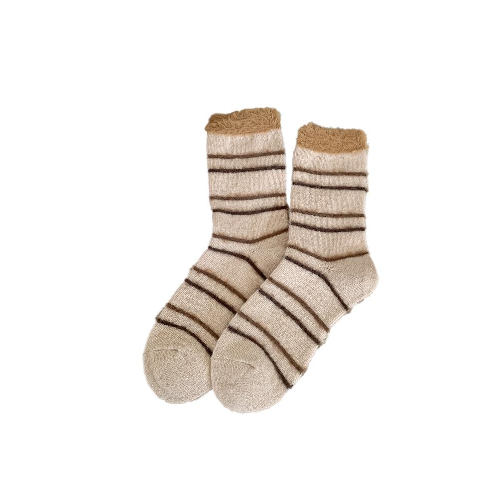 Thickened Warm Wool Socks, Cartoon Bear, Coffee-colored Mid-calf Socks, Double-layer Black Fungus Edge, Pile Mid-calf
