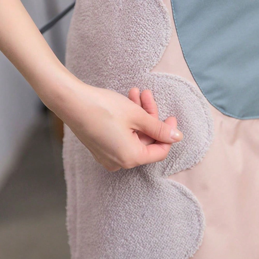 Apron Kitchen Household Waterproof Oil-proof Apron Gifts