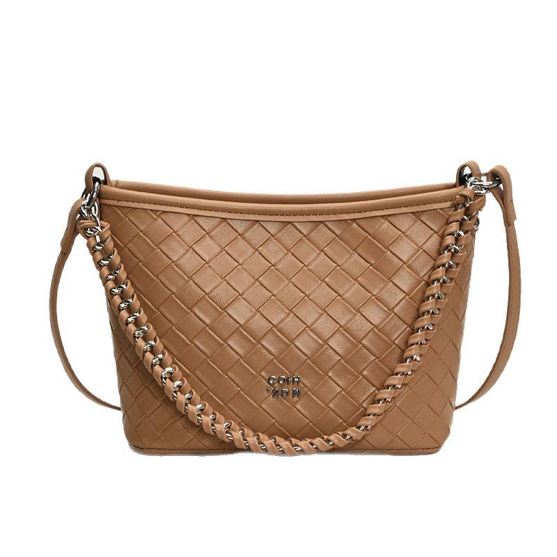 This Year's Popular Bag Women's 2025 New Fashion Texture Shoulder Bag Simple Foreign Style Chain Crossbody Bucket Bag