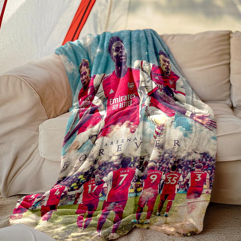 1pc Cozy Print Blanket, Football Club Blanket Appropriate for Home Picnic and Travel Adventures