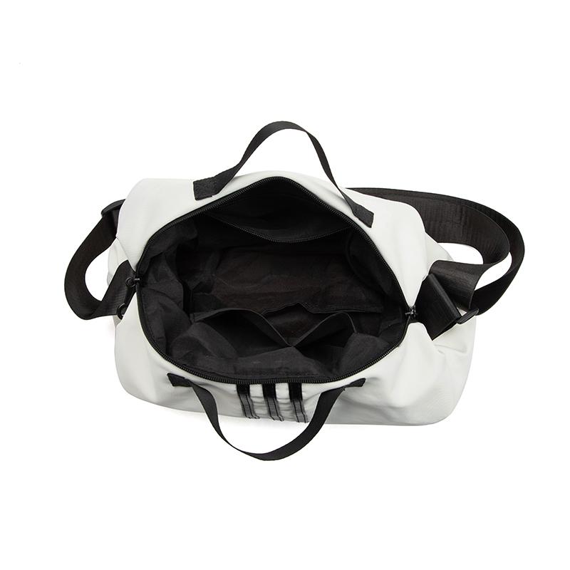 Large Capacity Bag Female New Fashion Cloth Bag Shoulder Bag Summer Leisure Hundred Short Trip Crossbody Bag