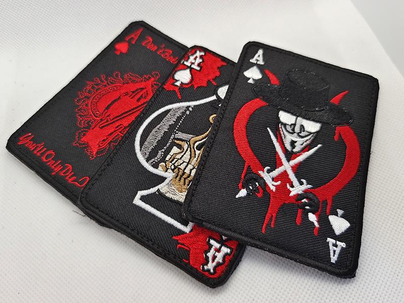 Eso pikové Poker Lebka Vyšívaná nášivka - Morální odznak na suchý zip na batoh