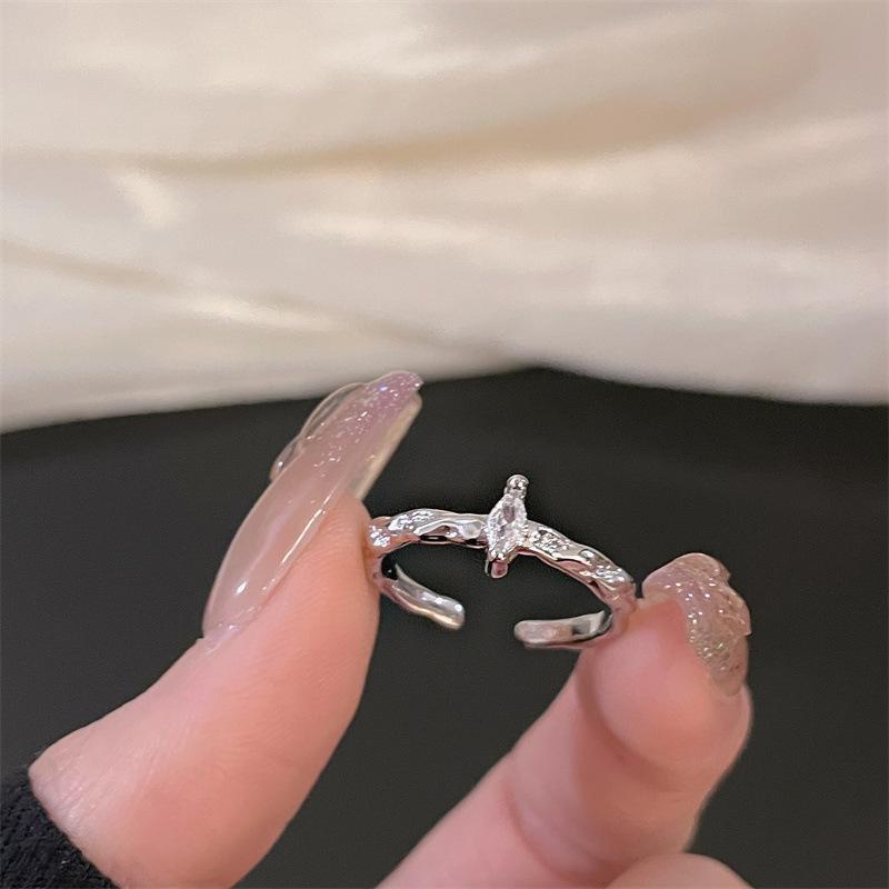 Simple And Fashionable Flower Opening Ring Dripping Oil Personality Full Diamond Stacking Wearing Combination Niche Design Ring Woman