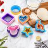 Sandwich Cutter Cookie Mold Bread Cutter Mould Dinosaur Shaped Sandwich Cutter and Sealer For Kids Children Kitchen Accessories