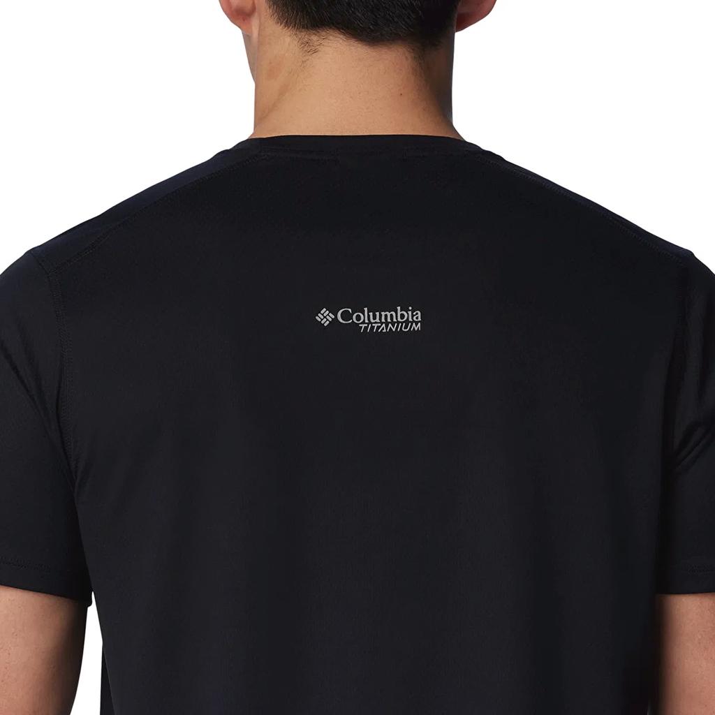Columbia T-Shirts Men's Black Crew Neck AO4786-010
