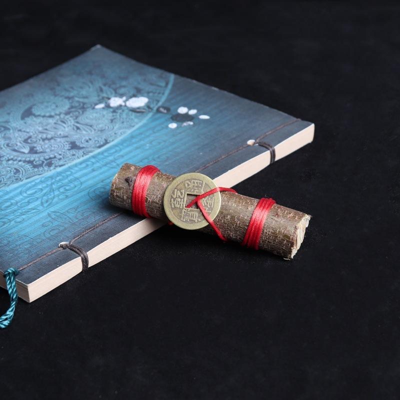 Traditional Chinese Wood Branch with Shui Hanging Decoration for Home