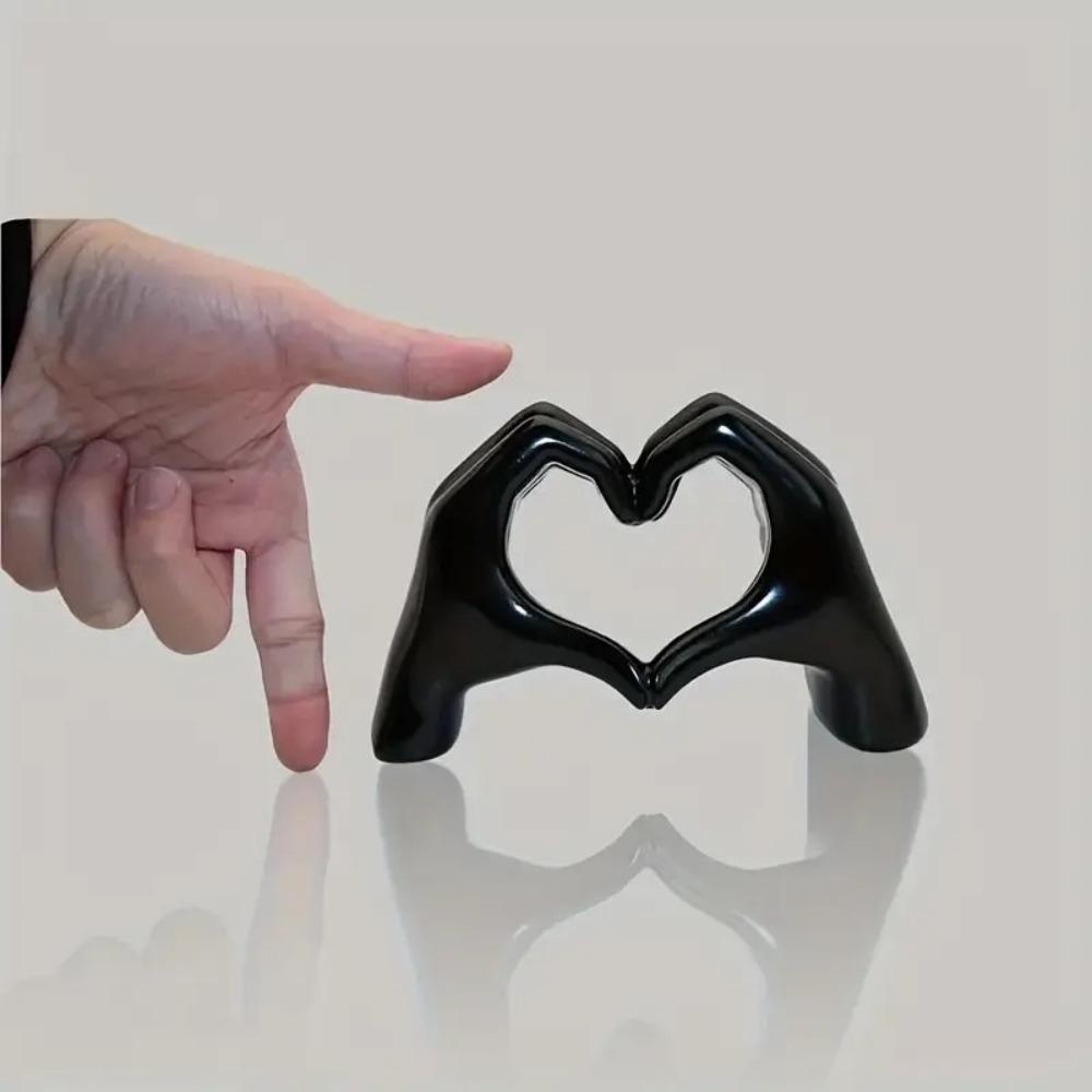 Resin Love Gesture Sculpture Finger Decoration Hand Love Figurines Heart Hand Statues Art Crafts