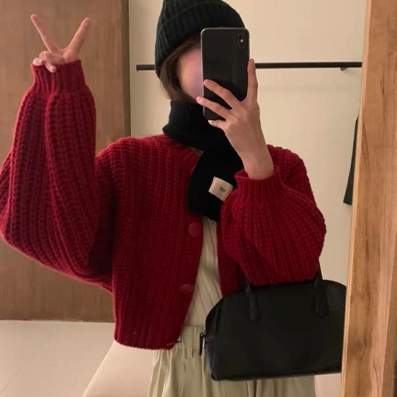 

Осенне-зимняя мода, короткий свитер, куртка женская, с длинным рукавом, повседневный однобортный вязаный кардиган, свитера женские, кардиганы с круглым вырезом, новинка 25249 One Size бордовый