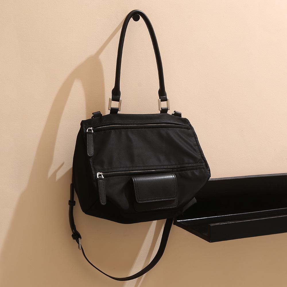 

Сумка подмышку из премиальной кожи женская сумка может быть с логотипом OEM из коровьей кожи