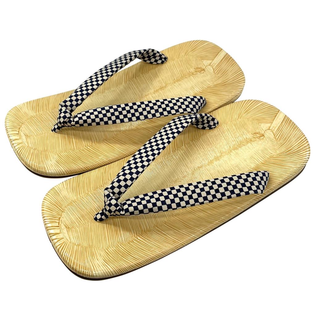 Edoten Geta Gemaakt in Geel Tatami Lichtgewicht Klein Patroon Geruit Wit en Maat LL Sandalen, Japan, Dubbellaagse Zool, Japanse Stijl Sandalen, Zool,