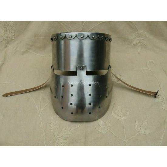 Rycerze Templariusze Krzyżowcy Hełm Zbroja Średniowieczna Rzymski Rycerz Kolekcjonerskie Hełmy