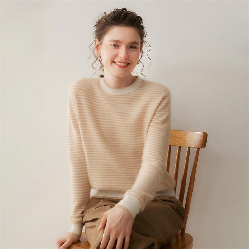 Women's Cashmere Striped Round Neck Sweater - 2026 Autumn/Winter Collection, Loose Fit, Gentle Style, Slimming, Warm Base Layer