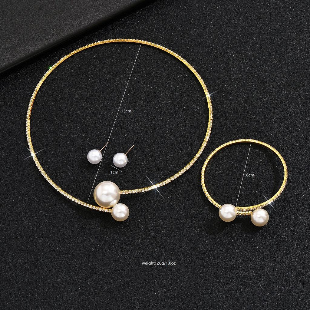 2026 European and American Flower Zircon Necklace Light Luxury Bridal Jewelry Wedding Jewelry Set Banquet Accessories