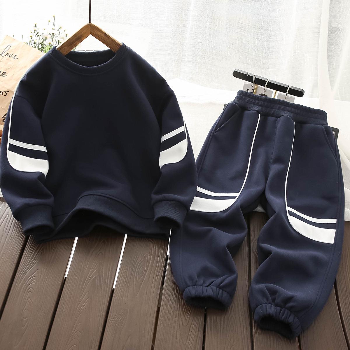 

Boys Color-Block Sweatshirt & Long Pants Set - 2025 Autumn/Spring Trend 110 темно-синий