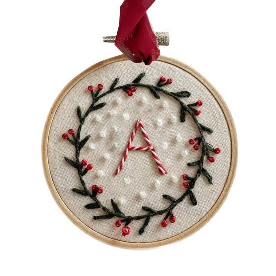 DIY Embroidered Christmas Ornaments Personalized Initial A–Z Monogram Embroidery Set Mini Handmade Christmas Embroidery