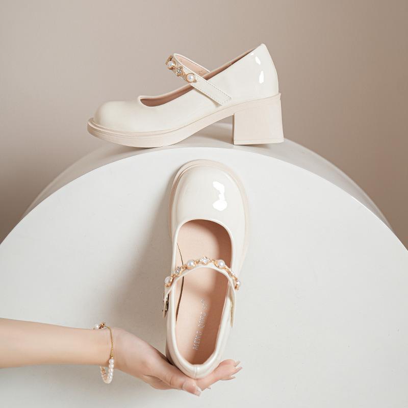 

Французские туфли-лодочки на высоком каблуке женские 2025 новые съемные аксессуары на толстой подошве на толстом каблуке одинарные туфли с небольшой внутренней высотой подъема 41