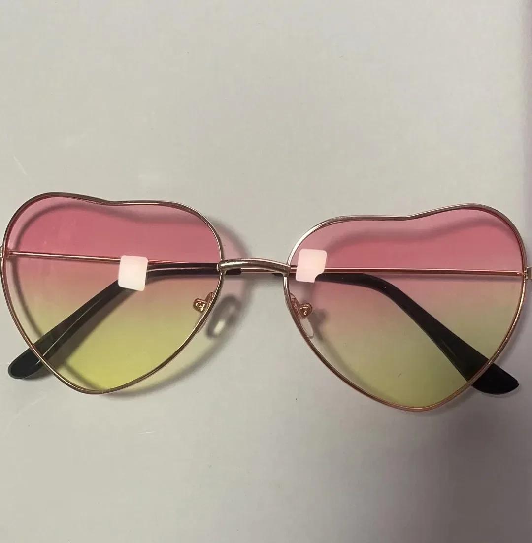 

New Vintage Heart Shaped Sunglasses For Women Metal Frame Glasses Brand Designer Fashion Cute Lenses Eyewear Driving Goggles