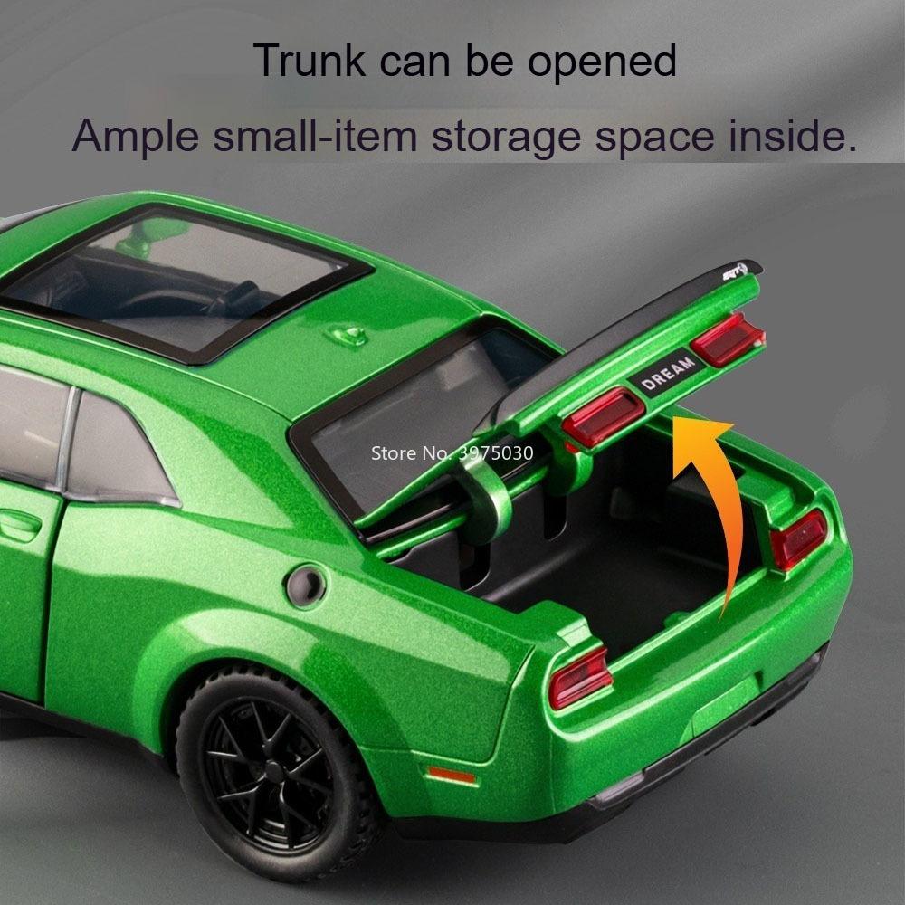 1:32 Hellcat DB12 Alloy Model Diecast Miniature Car Toy Doors Opened Pull Back Sound Light Vehice Party Souvenir for Friend