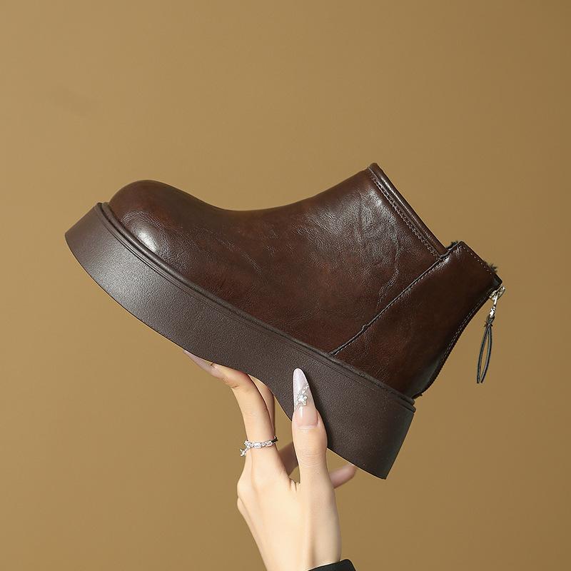 

2025 осень новые высокие и тонкие ботильоны на молнии сзади в британском стиле на толстой подошве, женские маленькие ботинки Мартин 40