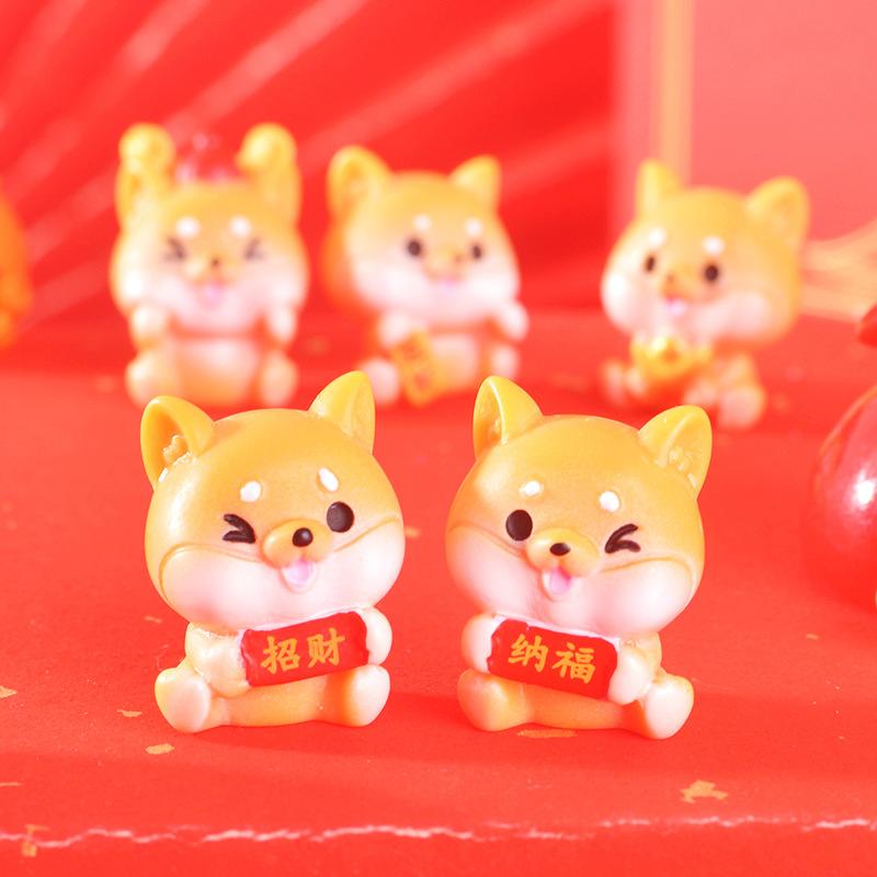 New Year's Cute Cartoon Lucky Dog Desktop Decoration Car Center Console Puppy Resin Handicraft