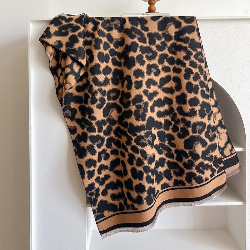 Luxury Winter Leopard Two-Sided Cashmere Jacquard Scarves High Quality Women Thicken Wrap Shawl Ladies Wool Pashmina Scarf