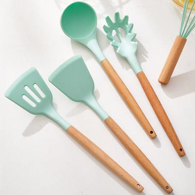 12Pcs Silicone Kitchenware Set Turner Spatula Spoon Non-Stick Heat Resistant Cooking Utensils with Wooden Handles Storage Bucket for All Cookware