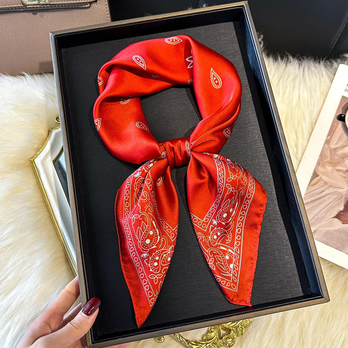 70Cm Square Paisley Print Square Silk Scarf Casual Elegant Thin Breathable Neck Women Windproof Head Wrap Hair Scarves