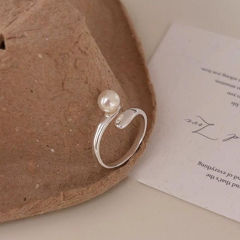 Silver Unique S925 Ring For Women Summer Collection Fashionable Geometric Design Luxury Lightweight