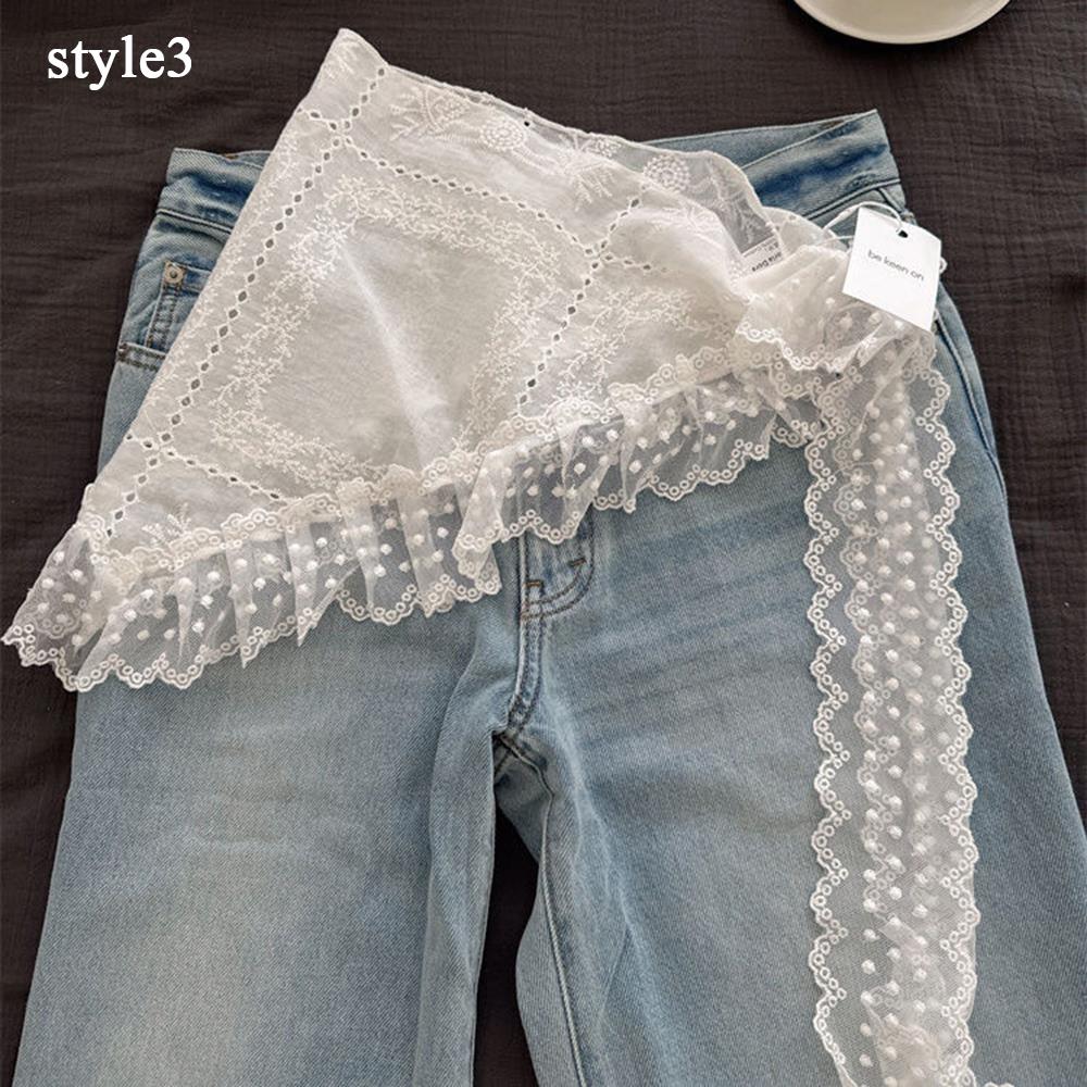 Retro  Lace Triangle Headscarf Retro Y2K Embroidered floral Neck Scarf Crochet Hair scarf Bandanas for Women Girls Lace Kerchief