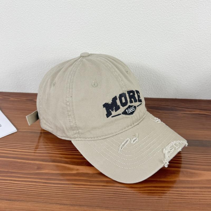 Old Ripped Sun Shading Baseball Hat for Women In Spring and Summer Versatile Letter Embroidery Fashion New Baseball Hat for Men