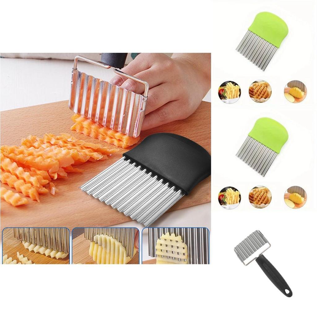 Innovatives stilvolles Kartoffelmesser aus Edelstahl für kreatives Gemüse schneiden in der Küche