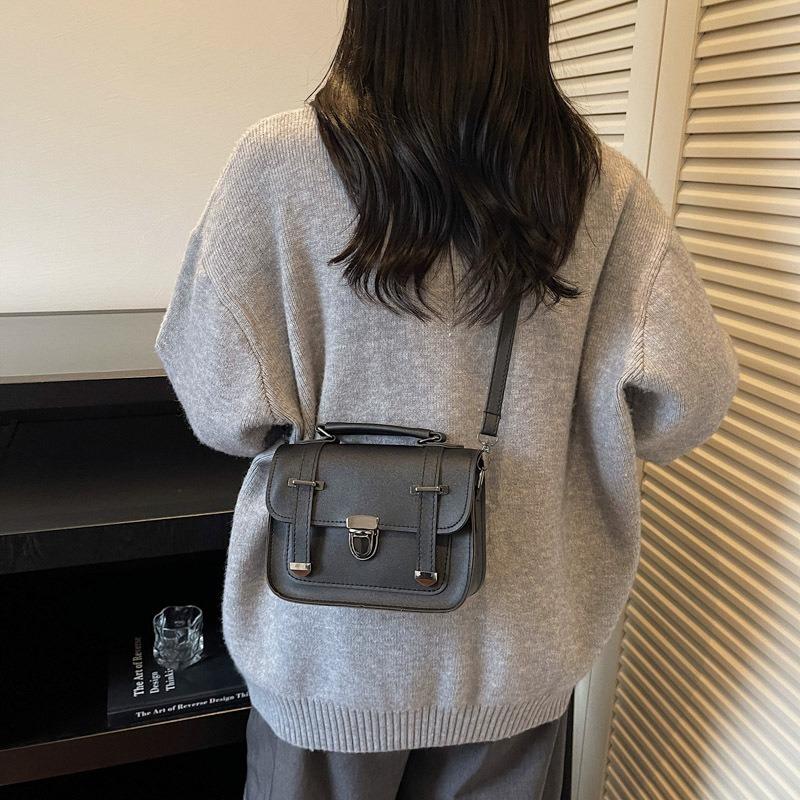 Popular Fashion Retro Handbag New Versatile Shoulder Messenger Bag Small Square Bag Women
