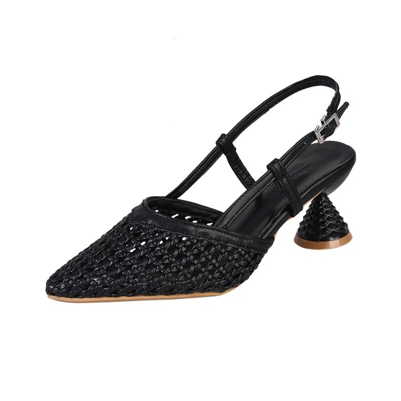 New French Niche Temperament Mid-heel Cut-out Woven One-line Buckle Strap High Heels Pointed Toe Shallow Mouth Sandals