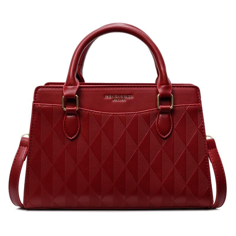 Korean version of high-value fashionable red bag women's 2025 autumn handbag bridal bag festive atmosphere simple bag