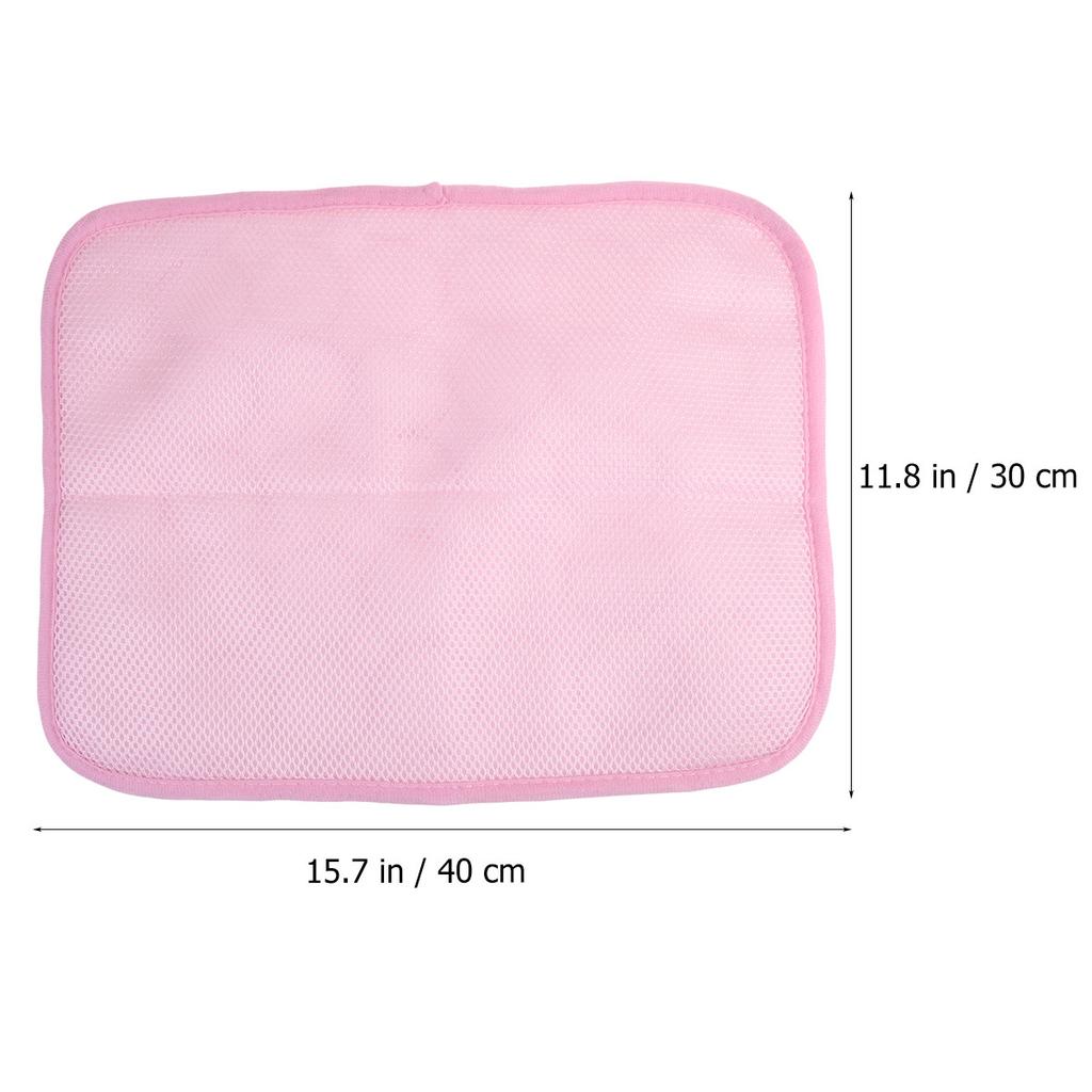 Dog Cool Mat Cat Summer Ice Pad Fabric Breathable Lightweight Pet Cooling Mat Floor Cleaner Safe Non-Irritating Temperature