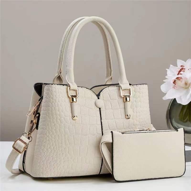 Stylish High-end Large Capacity Mother And Child Shoulder Bag For Trendy Women