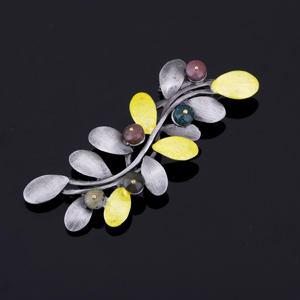 Hot Retro Alloy Brooch Premium Light Luxury Clothing Accessories Pearl Brooch Camellia Brooch
