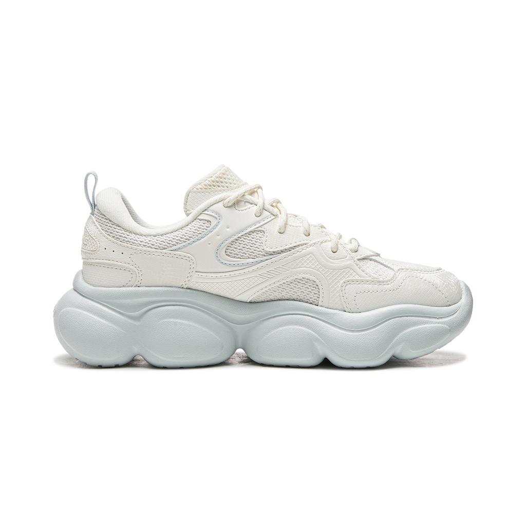 Li Ning Cloud Cushioning Slip Resistant Abrasion Resistant Lightweight Low top Casual Shoes Women's Mist White AGCW104-2