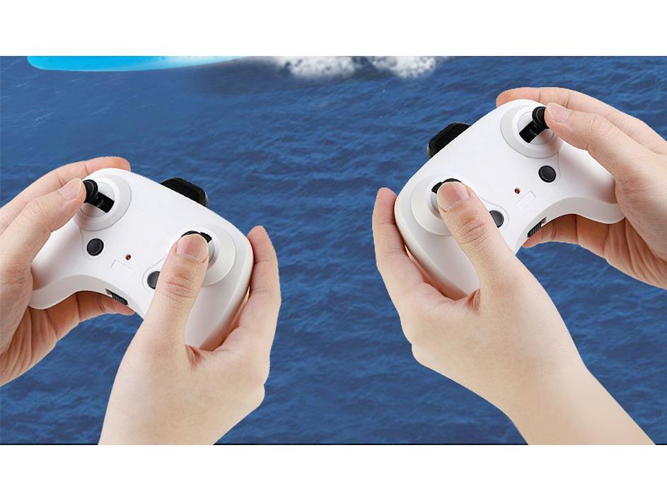 2.4G Remote Control Mini Stunt Speedboat with High-Brightness Lights - Children's Water Toy