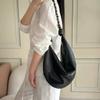Premium Sheepskin Croissant Bag Women'S Fashion Chain Underarm Crescent Bag Retro Leather Large Capacity Commuter Shoulder Bag