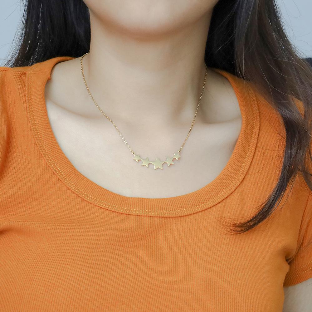 Stylish And Simple 18K Gold Xiaoxiangfeng Collarbone Chain High-End Titanium Steel Pentagram Pendant Necklace Female