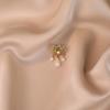 Elegant Pearl Brooch for Women's Suits - High-End Jewelry Pin