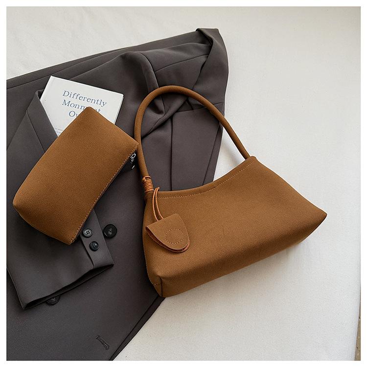 Korean niche underarm bag women's 2025 new fashion water retro commuter mother and child bag high-end shoulder bag tide