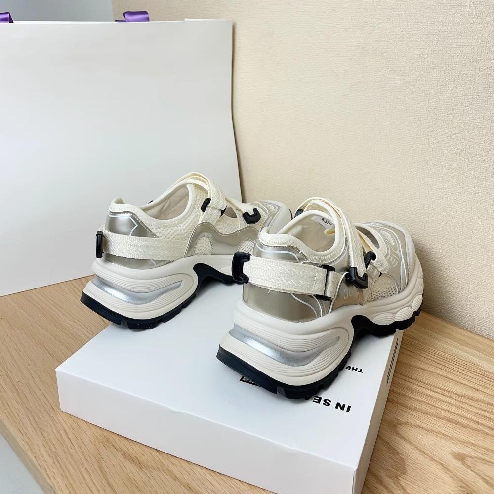 thick-soled hollowed-out breathable sandals women's summer new outer wear Velcro color matching casual sports shoes