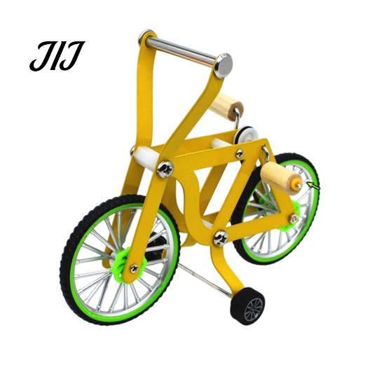 Bird Intelligence Toy Training Bike Toy, Interactive Bicycle Exercise Enrichment Anti Chew Educational for Lovebird Conures Parakeet Cockatiel