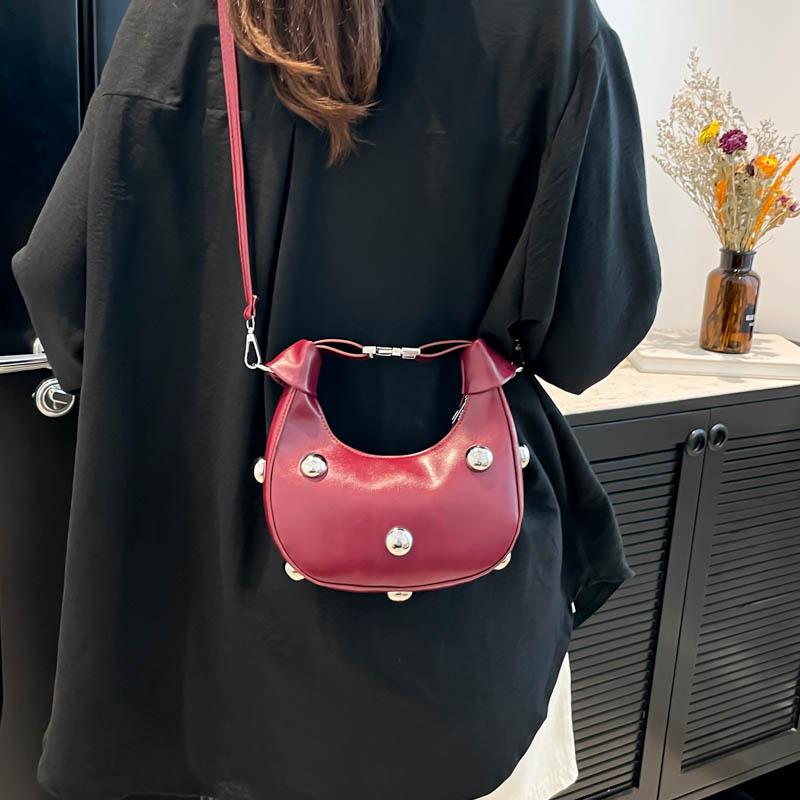 High-end niche bag women's spring 2025 new fashion shoulder messenger bag women's popular mini underarm bag