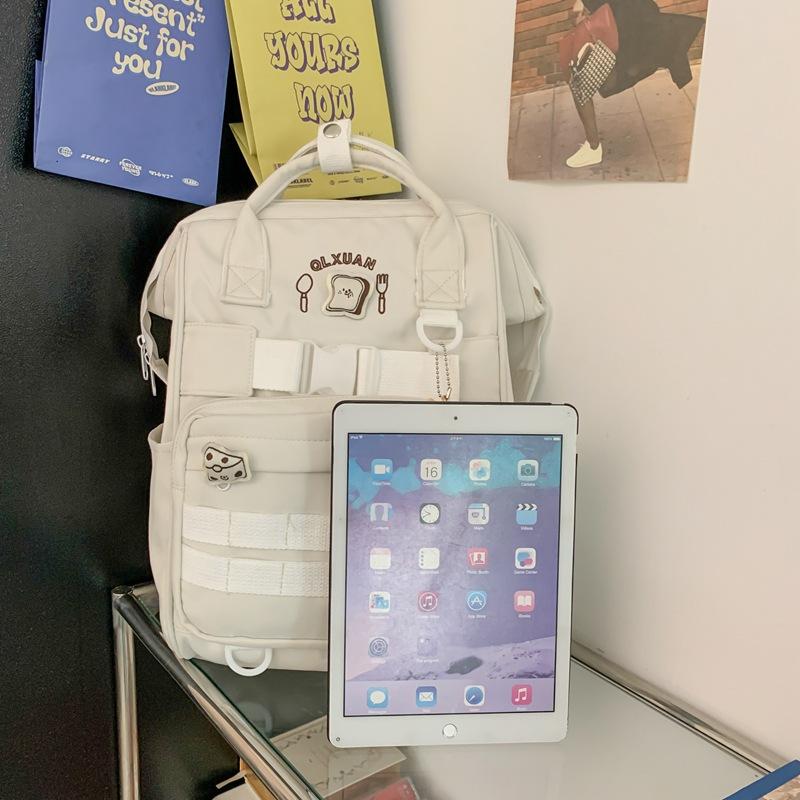 Japanese college student schoolbag large capacity junior high school backpack versatile ins high value girls backpack new
